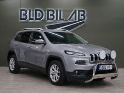 Grå Begagnad 2014 Jeep Cherokee SUV | 134 900 kr (Lite dyr)