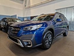 Blå (sapphire blue pearl) Begagnad 2023 Subaru Outback SUV | 451 800 kr (Marknadspris)