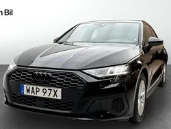 Brilliantsvart Begagnad 2023 Audi A3 Proline | 259 000 kr (Marknadspris)