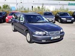 Grå Begagnad 2004 Volvo V70 Business Edition Kombi | 14 900 kr (Bra pris)