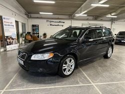 Svart Begagnad 2010 Volvo V70 Momentum Kombi | 79 900 kr (Marknadspris)