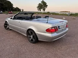 Silver Begagnad 2001 Mercedes CLK200 Elegance Cab | 72 000 kr (Superpris)