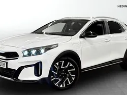 Vit (white) Begagnad 2023 Kia XCeed Advance SUV | 256 000 kr (Bra pris)