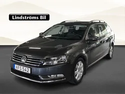 Ljusgrå (grå) Begagnad 2013 VW Passat Kombi | 99 000 kr (Marknadspris)