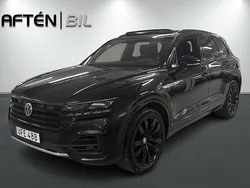 Svart Begagnad 2019 VW Touareg SE SUV | 359 800 kr (Dyr)
