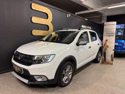 Vit Begagnad 2017 Dacia Sandero Stepway Halvkombi | 62 900 kr (Marknadspris)