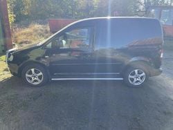 Svart Begagnad 2008 VW Caddy Minibuss | 25 000 kr (Marknadspris)