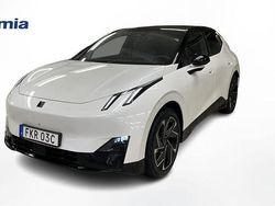 Vit Ny 2025 Lynk & Co 02 SUV | 474 995 kr (Marknadspris)