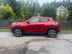 Röd Begagnad 2017 Nissan Juke SUV | 63 000 kr (Marknadspris)