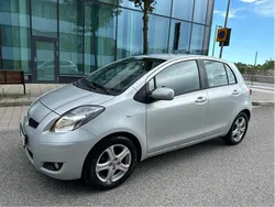 Begagnad 2011 Toyota Yaris Halvkombi | 42 000 kr (Bra pris)