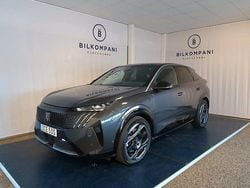 Grå Begagnad 2024 Peugeot e-3008 Ultimate SUV | 449 900 kr