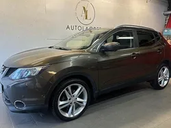 Brun Begagnad 2015 Nissan Qashqai Tekna SUV | 129 900 kr (Marknadspris)
