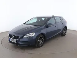 Mörkblå (blå) Begagnad 2016 Volvo V40 Momentum Kombi | 158 000 kr (Marknadspris)