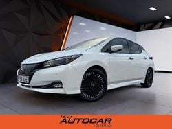 Vit Begagnad 2022 Nissan Leaf N-Connecta Halvkombi | 178 800 kr (Marknadspris)