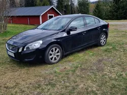 Svart Begagnad 2012 Volvo S60 Kinetic Sedan | 105 000 kr (Bra pris)