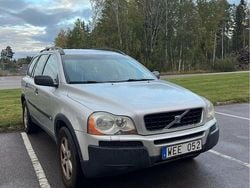 Grå Begagnad 2005 Volvo XC90 SUV | 42 000 kr (Lite dyr)
