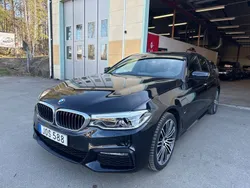 Svart Begagnad 2018 BMW 530e iPerformance Sedan | 299 900 kr (Dyr)
