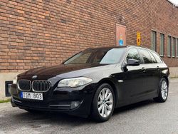 Svart Begagnad 2011 BMW 520 Kombi | 97 500 kr (Marknadspris)