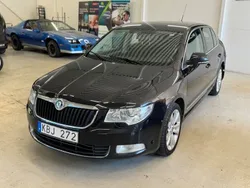Svart Begagnad 2010 Skoda Superb Elegance Halvkombi | 29 000 kr