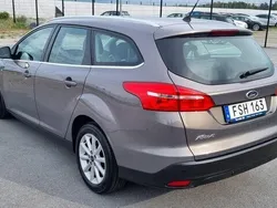 Brun Begagnad 2015 Ford Focus Titanium Kombi | 55 000 kr (Superpris)
