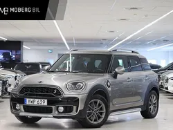 Grå Begagnad 2017 Mini Cooper Countryman Pepper SUV | 239 900 kr (Marknadspris)