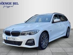 Vit Begagnad 2022 BMW 330 M Sport Kombi | 329 000 kr (Dyr)