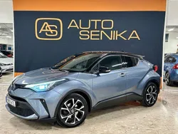 Grå Begagnad 2020 Toyota C-HR Edition SUV | 239 900 kr (Bra pris)