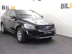 Svart Begagnad 2015 Volvo XC60 Momentum SUV | 99 900 kr (Bra pris)