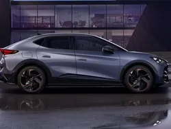 Mörkblå Ny 2024 Cupra Tavascan VZ SUV | 684 800 kr (Marknadspris)