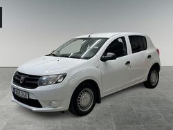 Vit Begagnad 2014 Dacia Sandero Halvkombi | 44 900 kr (Lite dyr)