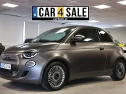 Grå Begagnad 2020 Fiat 500e Icon Halvkombi | 219 900 kr (Dyr)