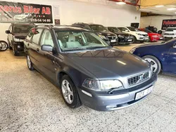 Grå Begagnad 2004 Volvo V40 Kombi | 29 900 kr (Lite dyr)