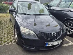 Svart Begagnad 2005 Mazda 3 Inclusive Halvkombi | 5 000 kr (Superpris)