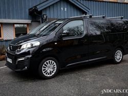 Svart Begagnad 2024 Peugeot Expert Van | 429 900 kr