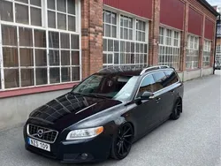 Svart Begagnad 2010 Volvo V70 Summum Kombi | 78 500 kr (Marknadspris)