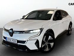 Vit (white) Begagnad 2023 Renault Mégane Equilibre SUV | 239 900 kr (Bra pris)