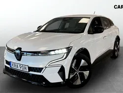 Vit (white) Begagnad 2023 Renault Mégane Equilibre SUV | 239 900 kr (Superpris)