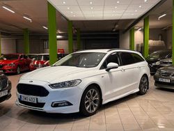 Vit Begagnad 2017 Ford Mondeo ST-Line Kombi | 99 900 kr (Marknadspris)