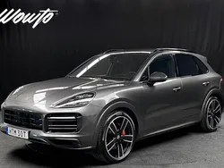 Mörkgrå Begagnad 2023 Porsche Cayenne GTS SUV | 1 149 800 kr