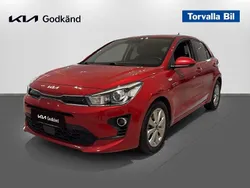 Röd Begagnad 2022 Kia Rio Advance Halvkombi | 199 900 kr (Lite dyr)