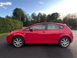 Röd Begagnad 2008 Seat Leon Halvkombi | 28 000 kr (Marknadspris)