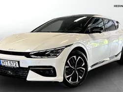 Vit (white) Begagnad 2023 Kia EV6 3 SUV | 519 900 kr (Marknadspris)