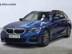 Blå Begagnad 2021 BMW 320 Kombi | 299 900 kr