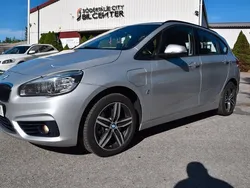 Silver Begagnad 2017 BMW 225 Sport Line Minibuss | 179 900 kr