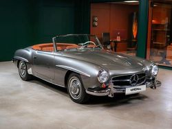 Grå Begagnad 1957 Mercedes 190 Classic Sedan | 2 099 900 kr