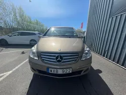 Brun Begagnad 2006 Mercedes B170 Minibuss | 43 000 kr (Marknadspris)