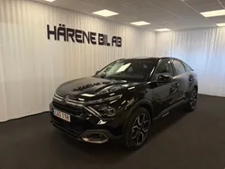 Svart (svart perla nera) Begagnad 2022 Citroën e-C4 Shine Halvkombi | 205 000 kr (Marknadspris)