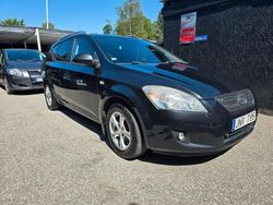 Svart Begagnad 2008 Kia Ceed Sportswagon 4 Kombi | 38 000 kr (Marknadspris)