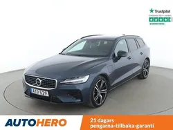 Mörkblå Begagnad 2020 Volvo V60 R-Design Kombi | 356 000 kr (Bra pris)