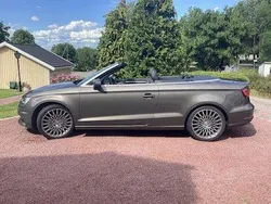 Grå Begagnad 2015 Audi A3 Cabriolet Comfort Cab | 175 000 kr